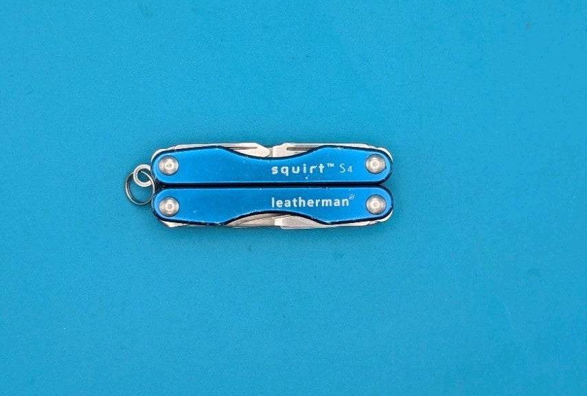 Leatherman Squirt S4 Multi-Tool, Key Ring, Retired, BLUE!