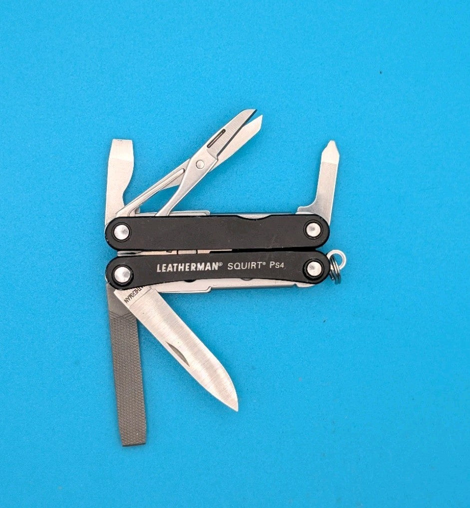 Leatherman SQUIRT PS4 Multi-Tool With Pliers Scissors Knife BLACK!