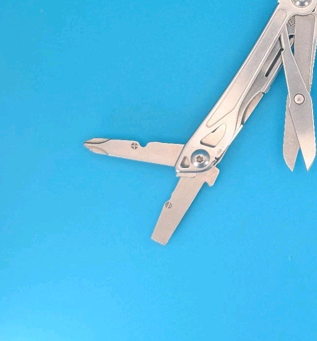 LEATHERMAN WINGMAN MULTI-TOOL! FAST SHIPPING!