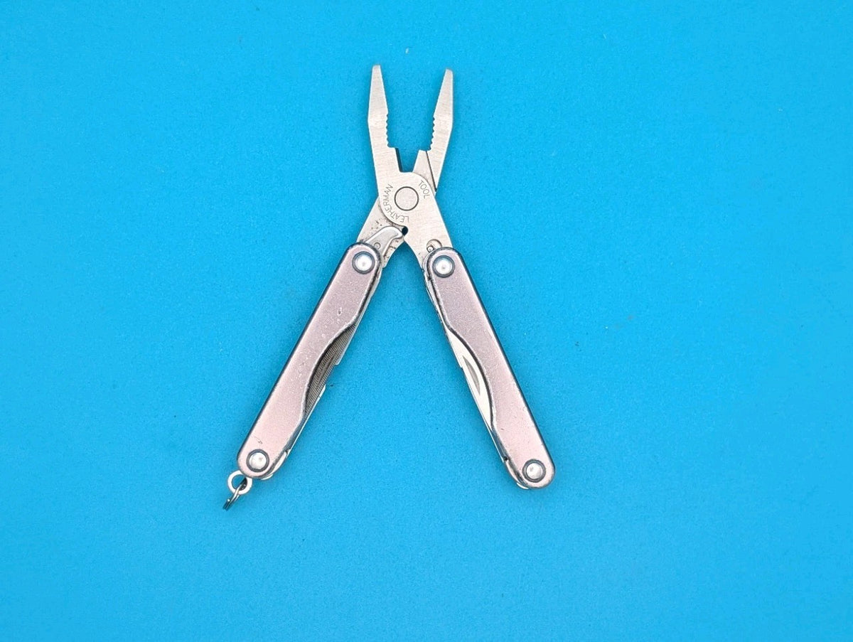 Leatherman Squirt P4 Multi-Tool, Key Ring, Retired, GRAY!