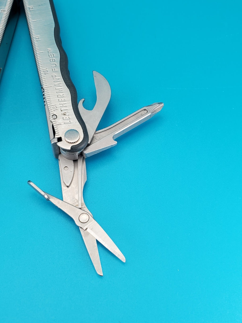 Leatherman Fuse Multi-Tool! Cabela's! With Sheath!