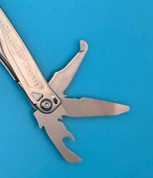 LEATHERMAN WINGMAN MULTI-TOOL! FAST SHIPPING!