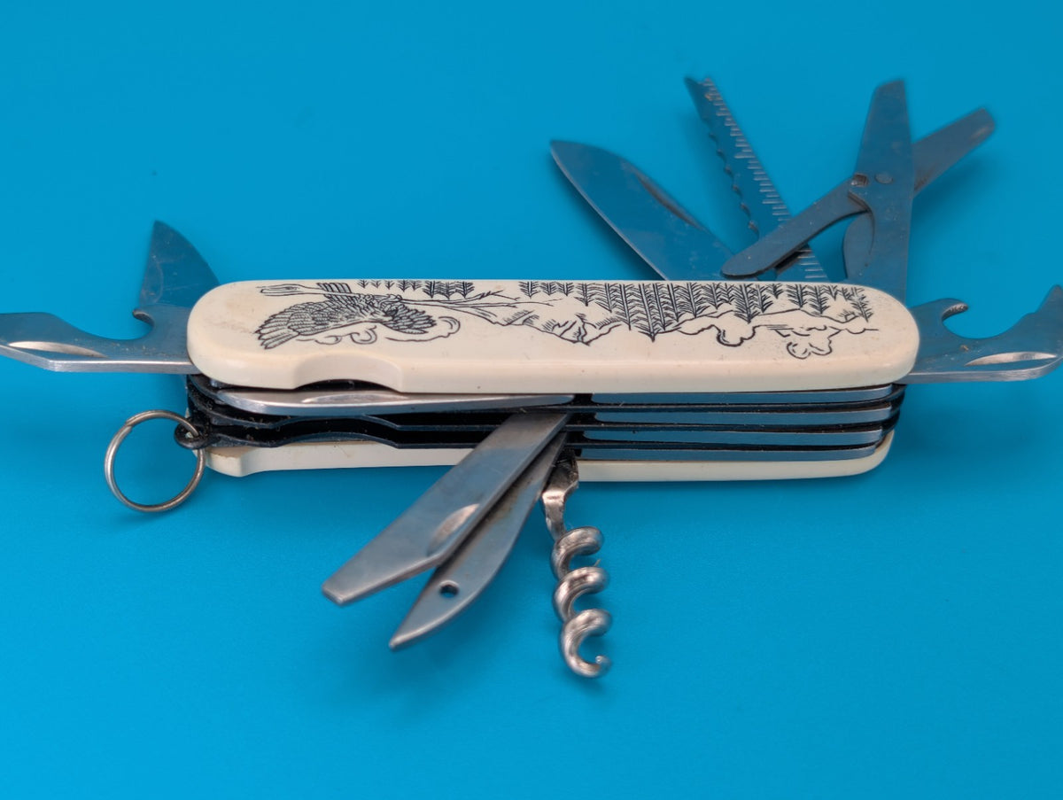 Vintage 200th Anniversary American International Mint Pocket Knife Multi Tool!