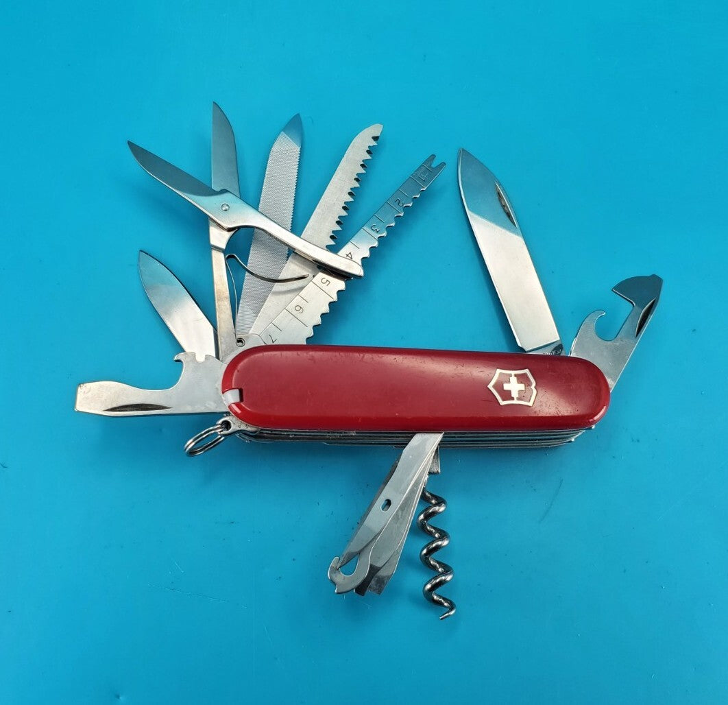 Victorinox Custom Ranger Swiss Army Knife Red Multi-Tool! With Fish Scaler!