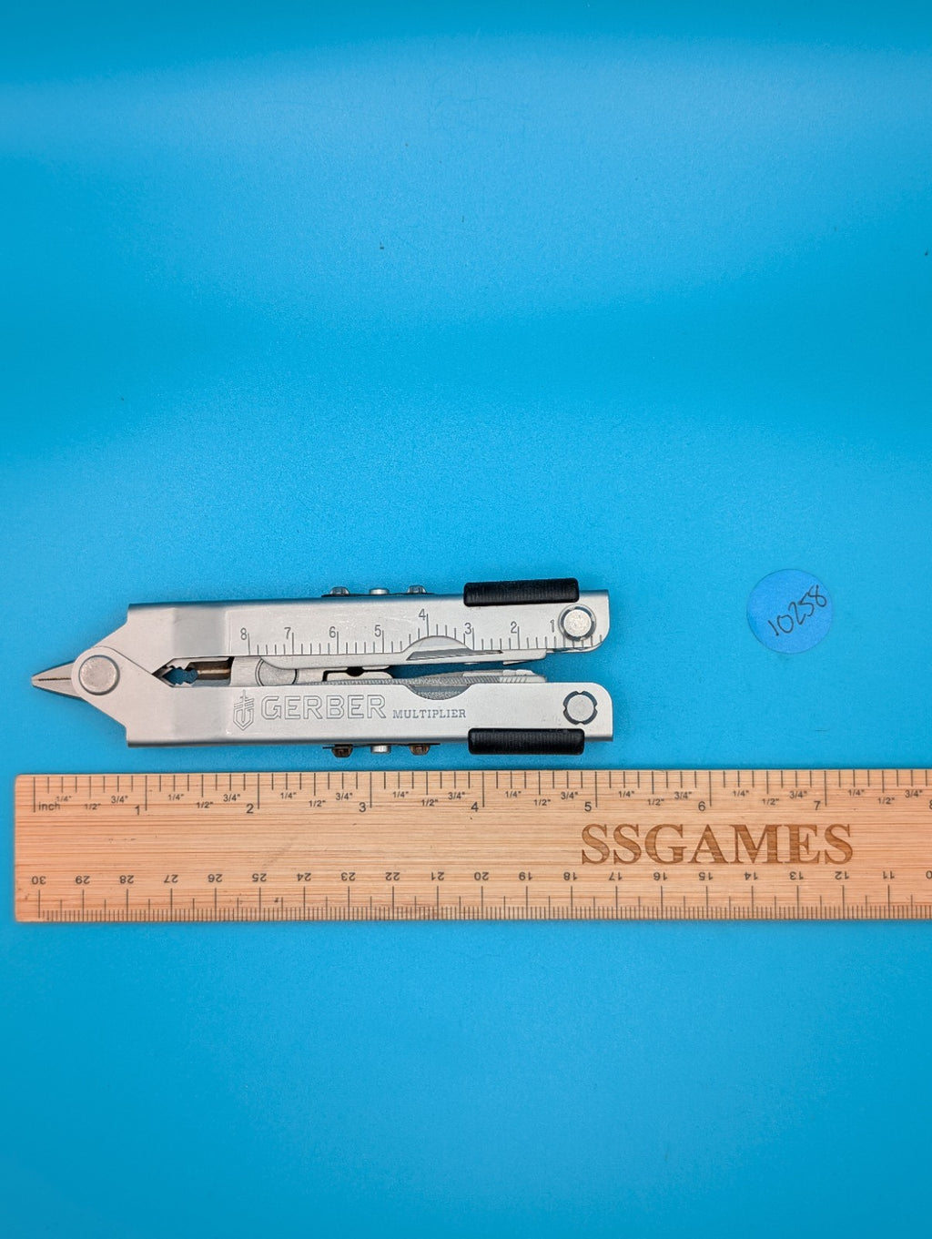 Gerber MP600 Silver Multi-Tool Needle Nose Pliers!