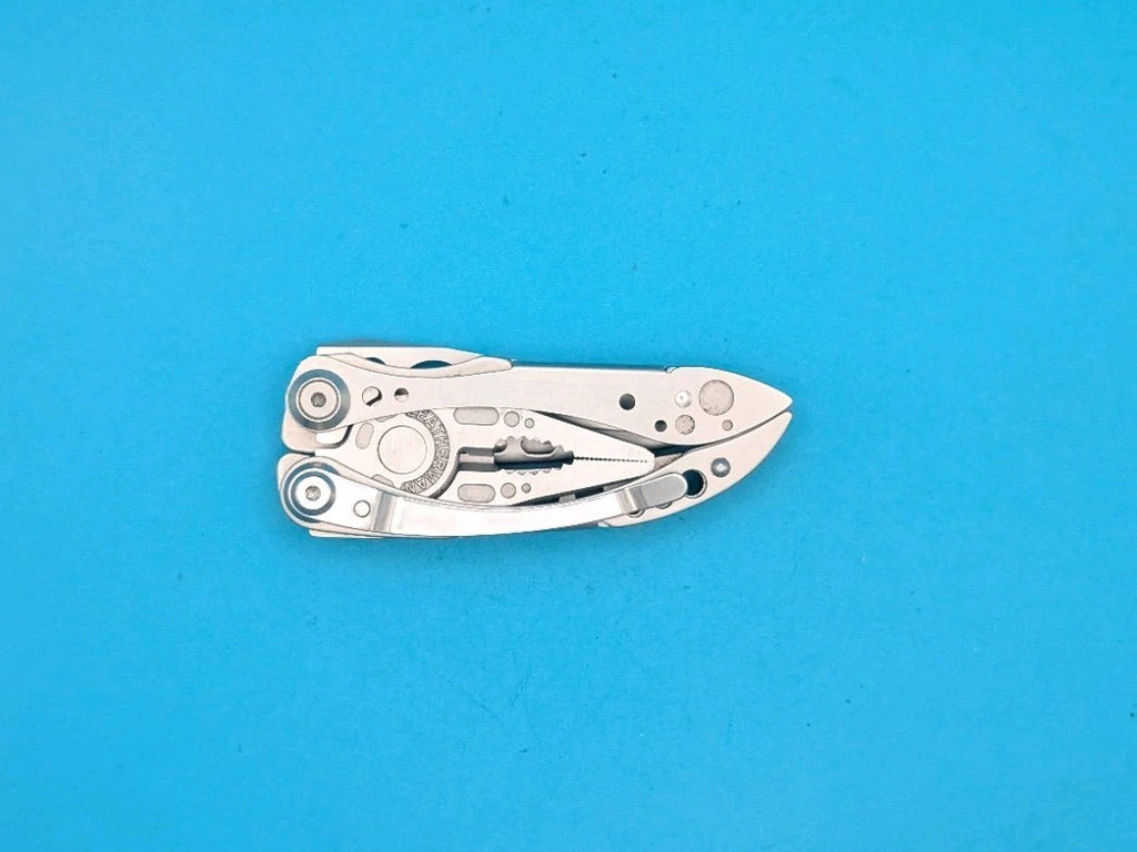 Leatherman Freestyle Multi-Tool - Discontinued - FAST SHIPPING!