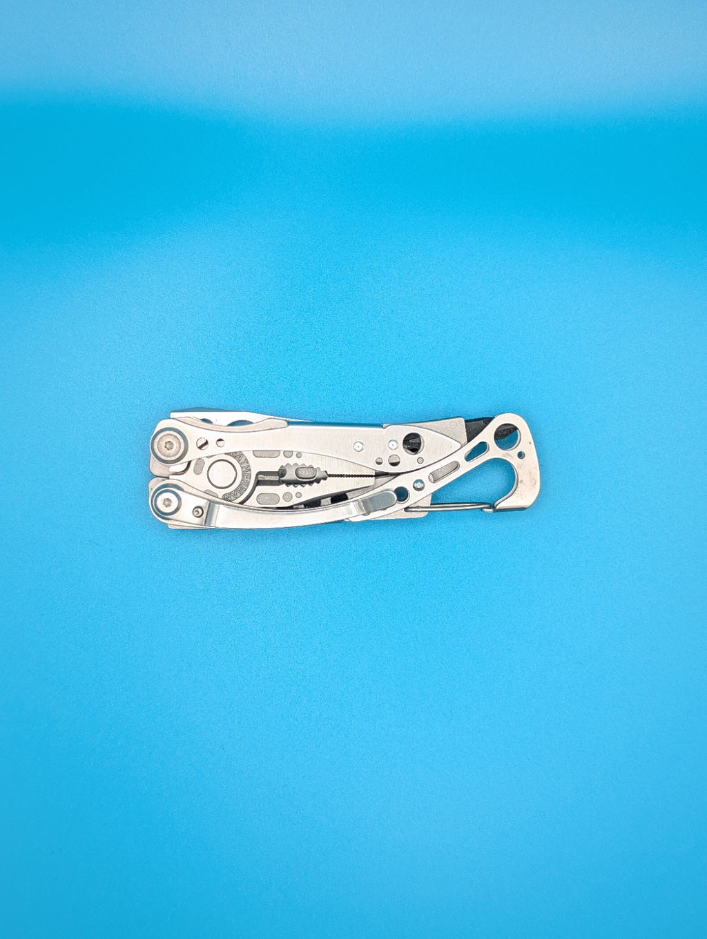 Leatherman Skeletool Multitool Combo Edge Knife! WITH SHEATH!