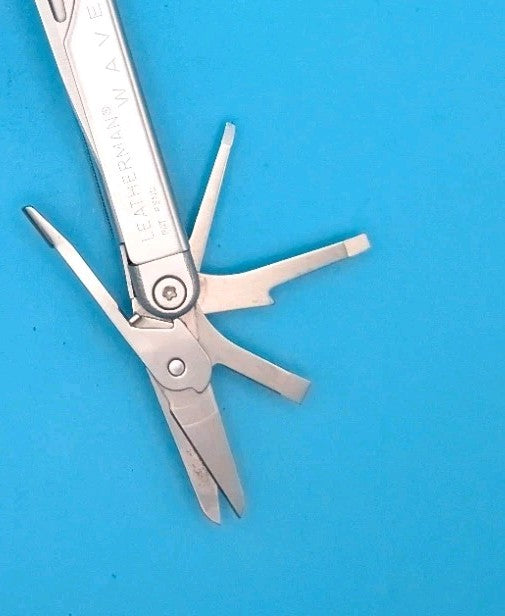 Leatherman Wave Original Vintage Retired, Dated 0800 (Aug, 2000)