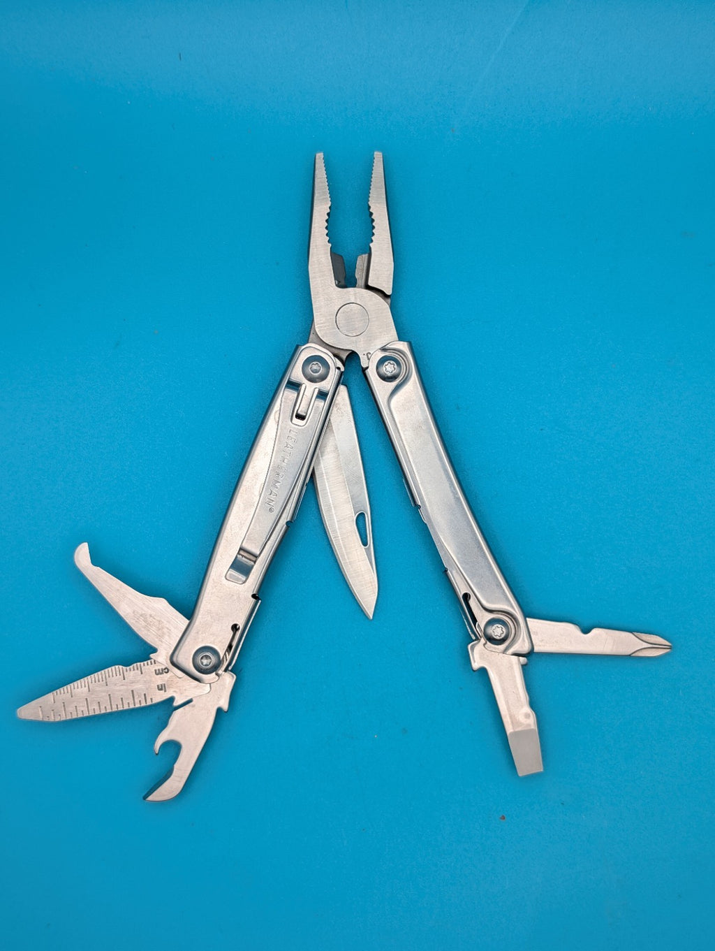 Leatherman Rev 3.8" Multi-Tool, Stainless!