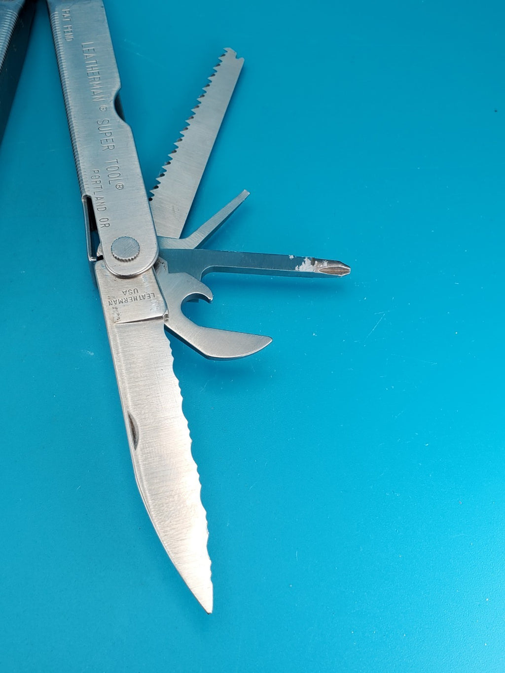 LEATHERMAN Super TOOL Multi Function Tool PLIERS, Stainless! 08/98 DATE