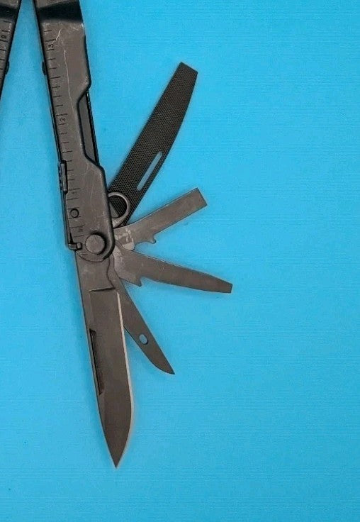 Leatherman Rebar Multi-Tool, Black Oxide with Sheath