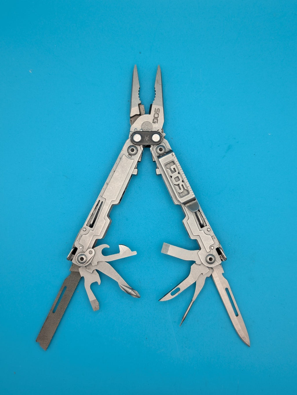 SOG Power Access Deluxe Knife with Pliers!