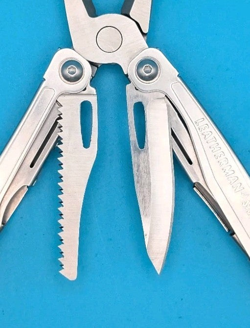 Leatherman Sidekick Multi-Tool, Knife, Pliers, Saw, Stainless! With Sheath!