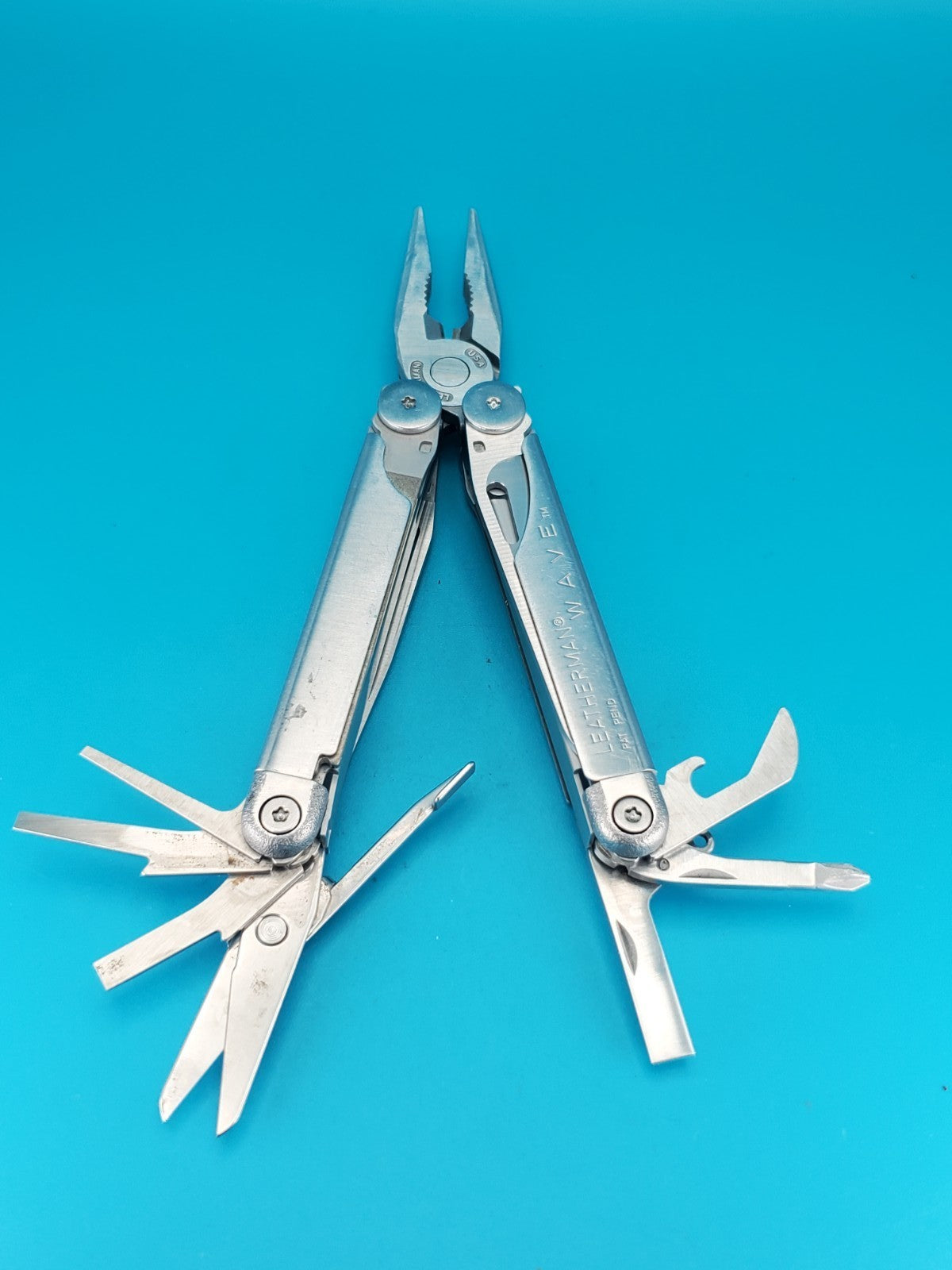 Leatherman Wave Original Vintage Retired, Dated 0401 (APR, 2001)