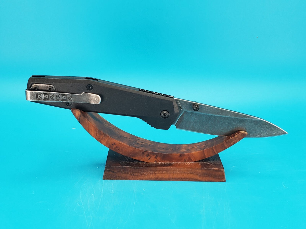 Gerber Gear Fuse Black Plain Edge Folding Pocket Knife!