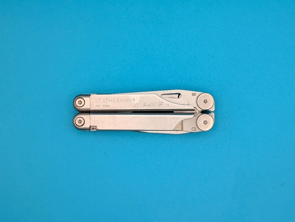 Leatherman Wave Original Vintage Retired, Dated 0301 (MAR, 2001) EXCELLENT!