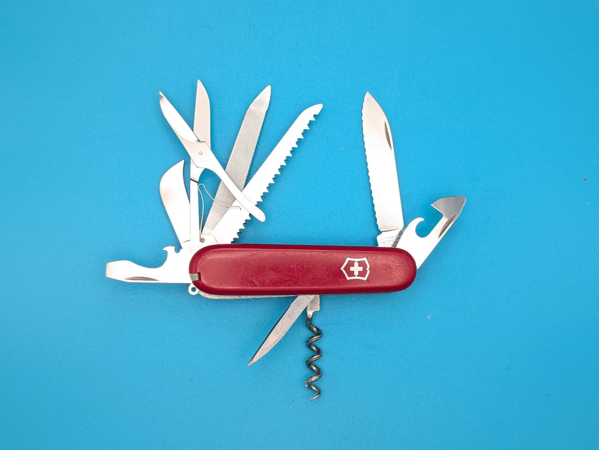 RARE Victorinox Original Outdoorsman Swiss Army Knife Multi Tool! WITH SHEATH!