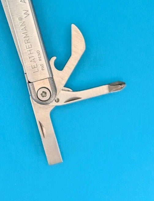 Vintage Leatherman Wave Original Multi Tool! , Dated 0700 (JULY, 2000) EXCELLENT