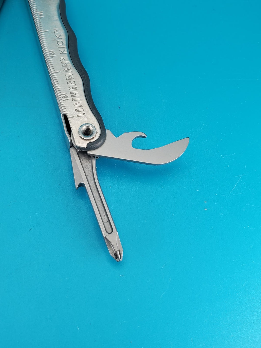 Leatherman Kick Multi-Tool, Knife, Pliers, Retired, Collectible!