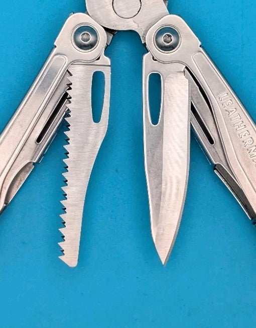 LEATHERMAN WINGMAN MULTI-TOOL! FAST SHIPPING!
