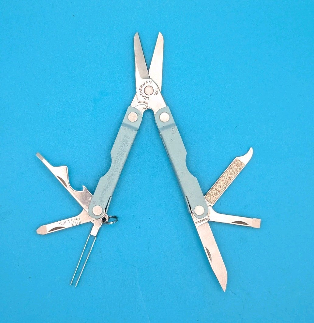Leatherman Micra Multi-Tool, Knife, Scissors, Key Ring, Teal Blue!