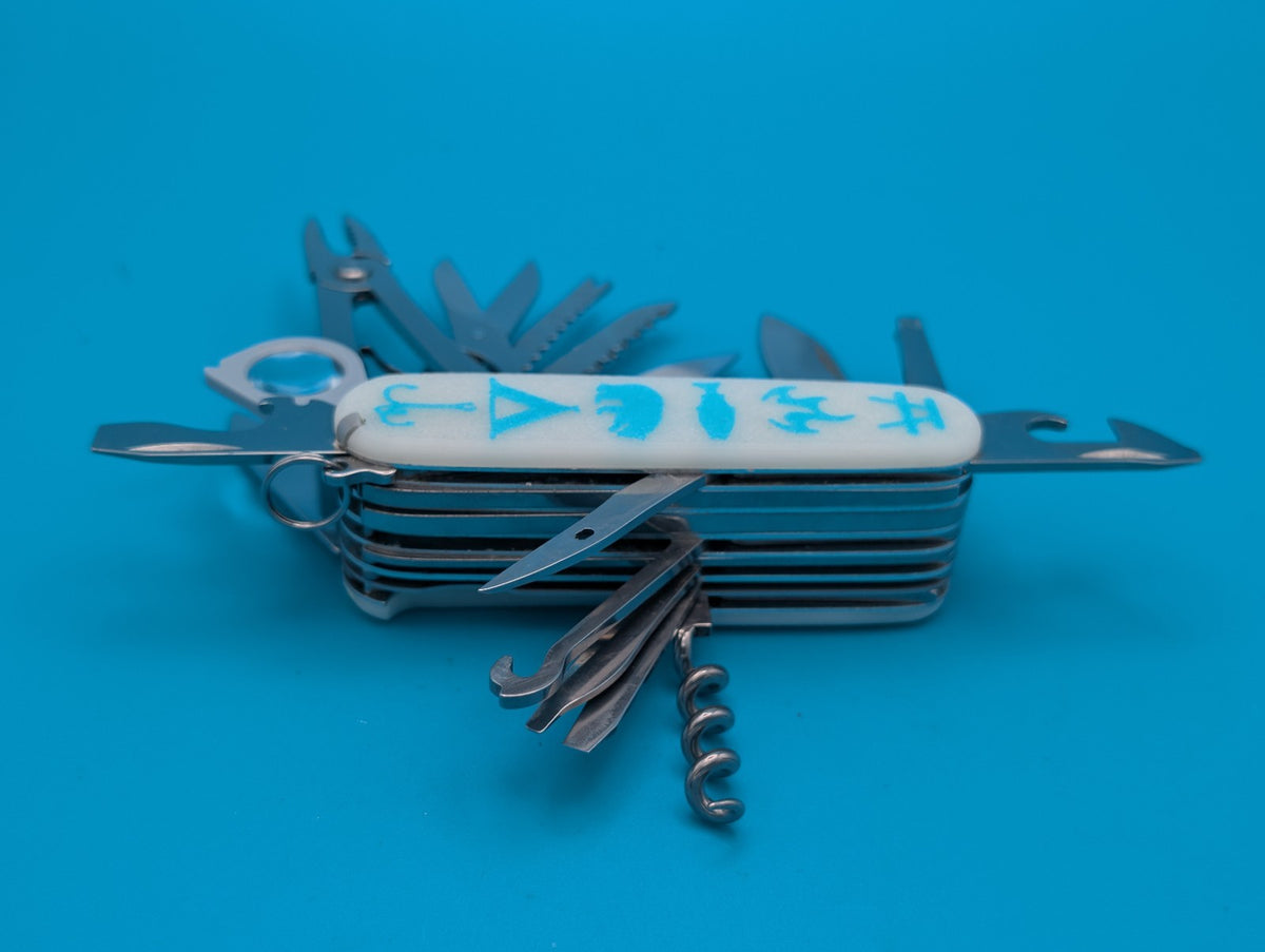 Custom Victorinox SwissChamp Glow in the Dark Knife Multi-Tool! *GREAT OUTDOORS*