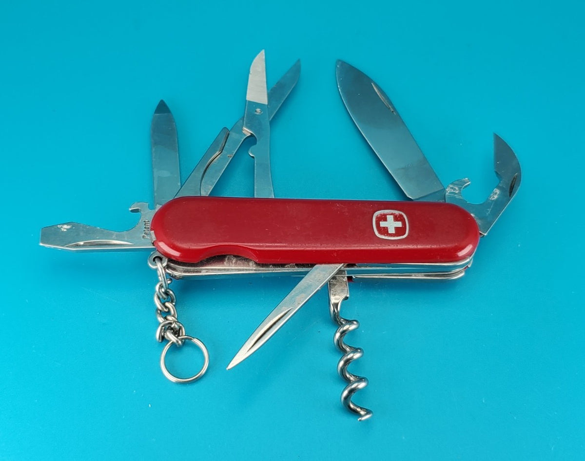 Wenger Traveler Red Swiss Army Knife Multi Tool!
