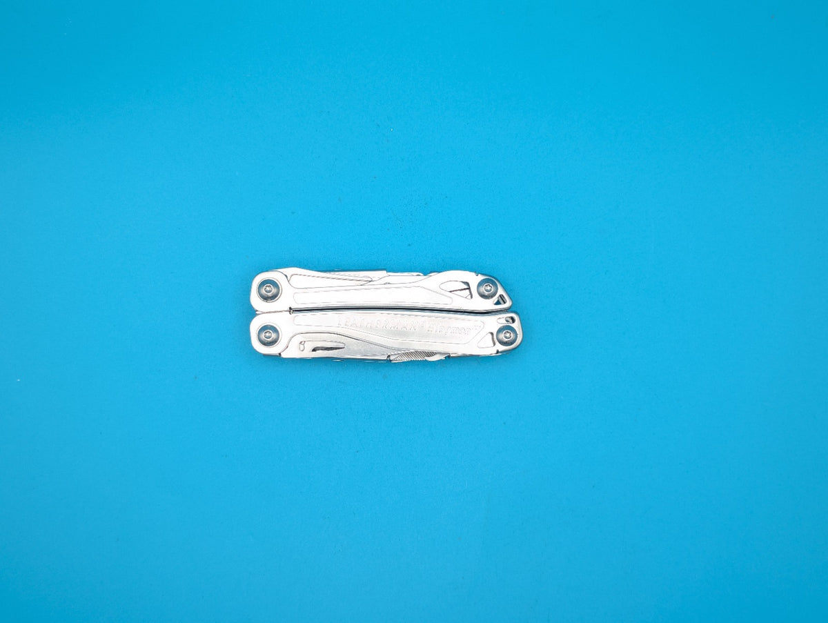 LEATHERMAN WINGMAN MULTI-TOOL! FAST SHIPPING!