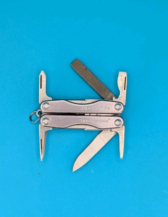Leatherman Squirt P4 Multi-Tool, Key Ring, Retired, Gray