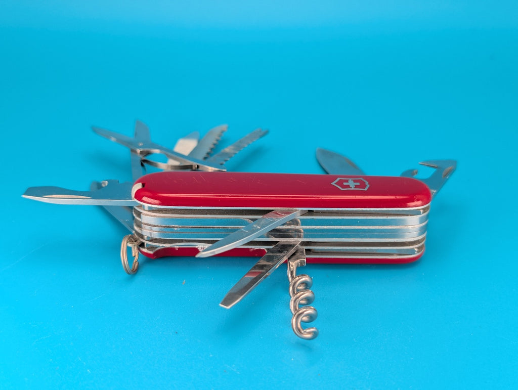 Victorinox Original Handyman Swiss Army Knife Multi Tool, Pliers, 91mm