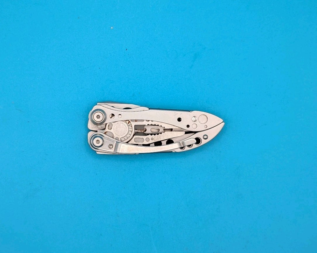 Leatherman Freestyle Multi-Tool - Discontinued - FAST SHIPPING!
