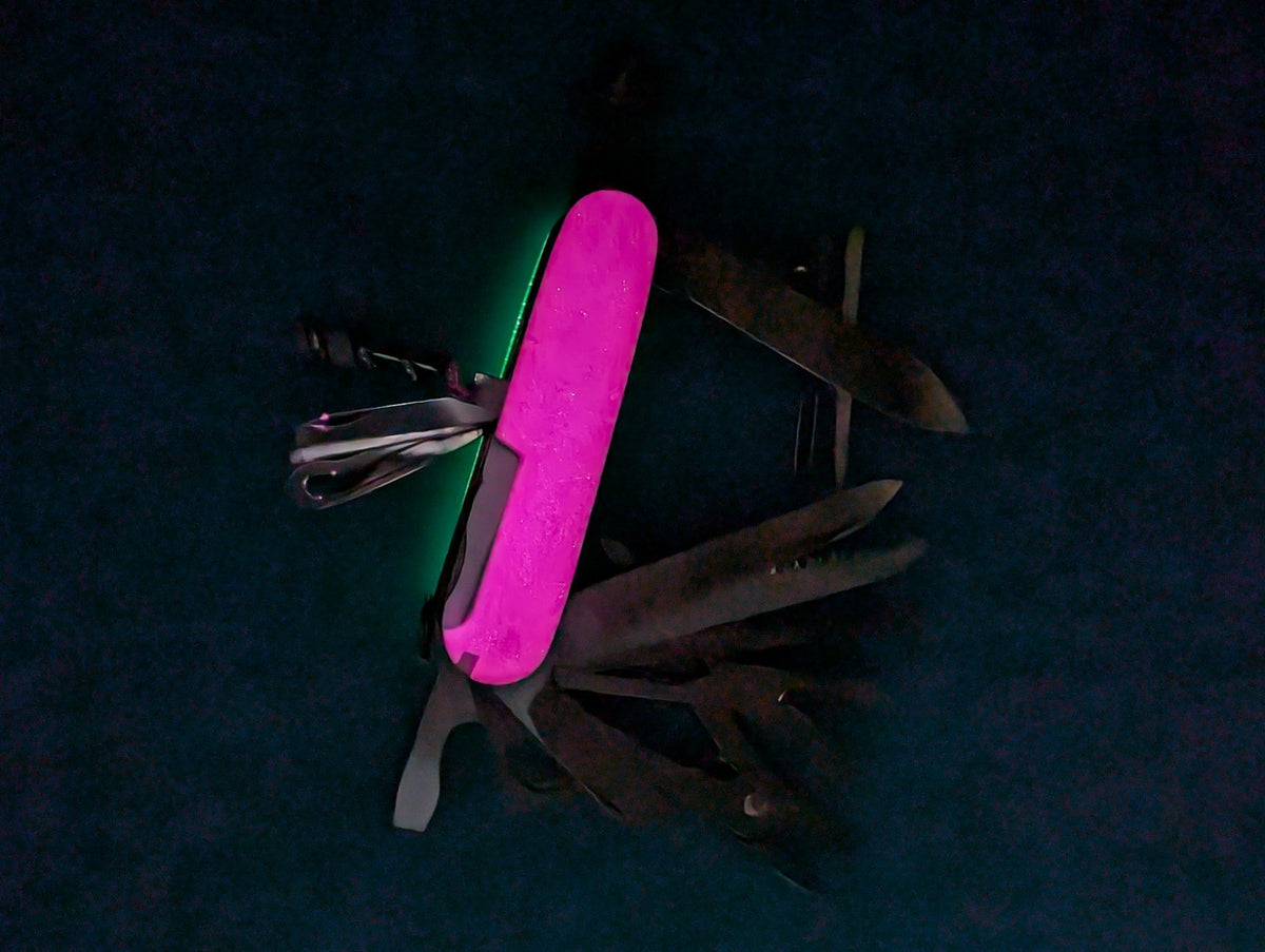 Victorinox SwissChamp Green and Purple Glow in the Dark Swiss Army Knife! 91mm