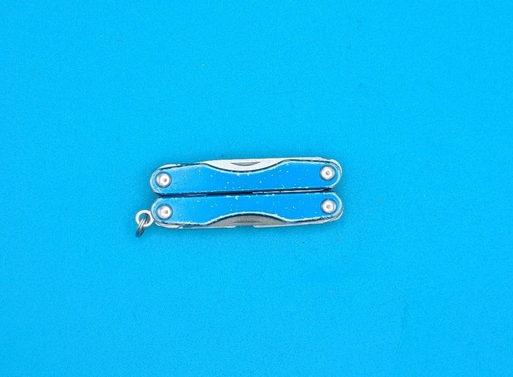 Leatherman Squirt P4 Multi-Tool, Key Ring, Retired, Blue