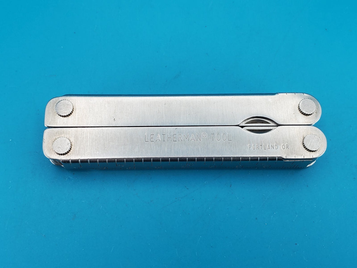 Leatherman PST Multi Tool! 09/02 Date Stamp!