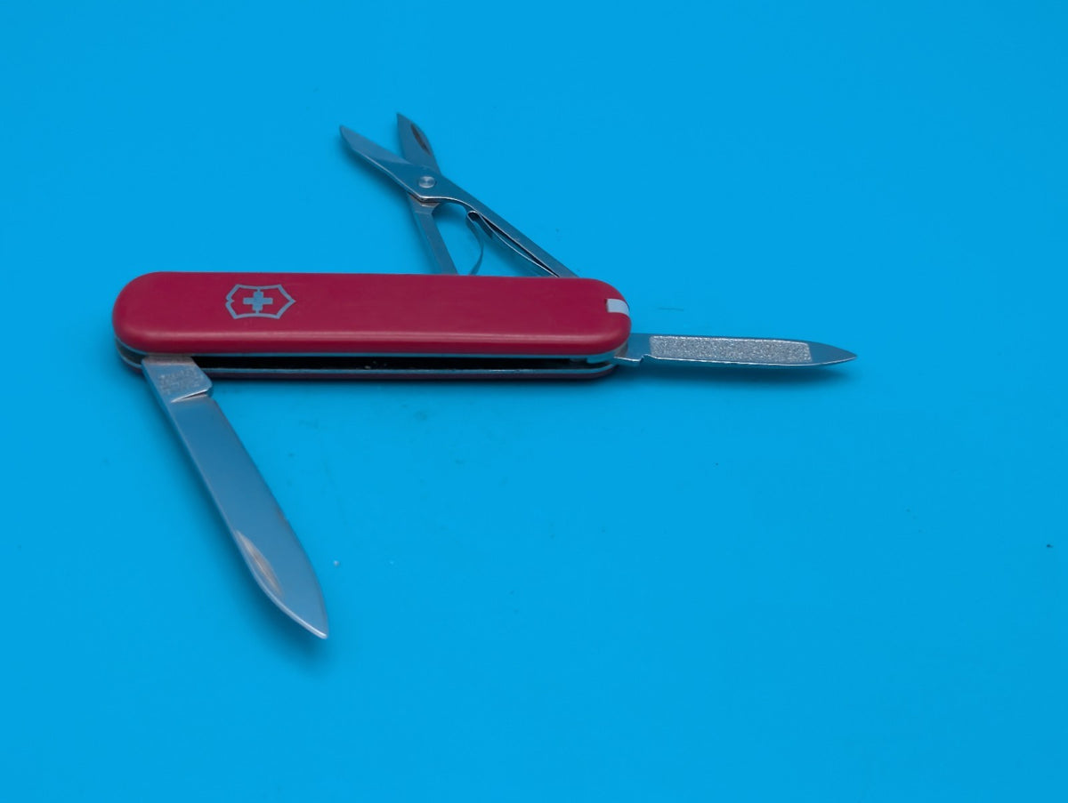 Victorinox Ambassador 74mm Swiss Army Knife Multi Tool!