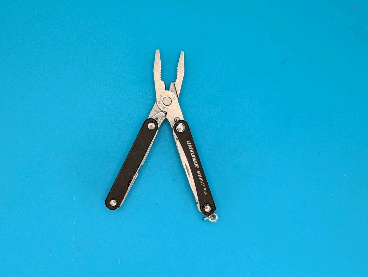 Leatherman SQUIRT PS4 Multi-Tool With Pliers Scissors Knife BLACK!