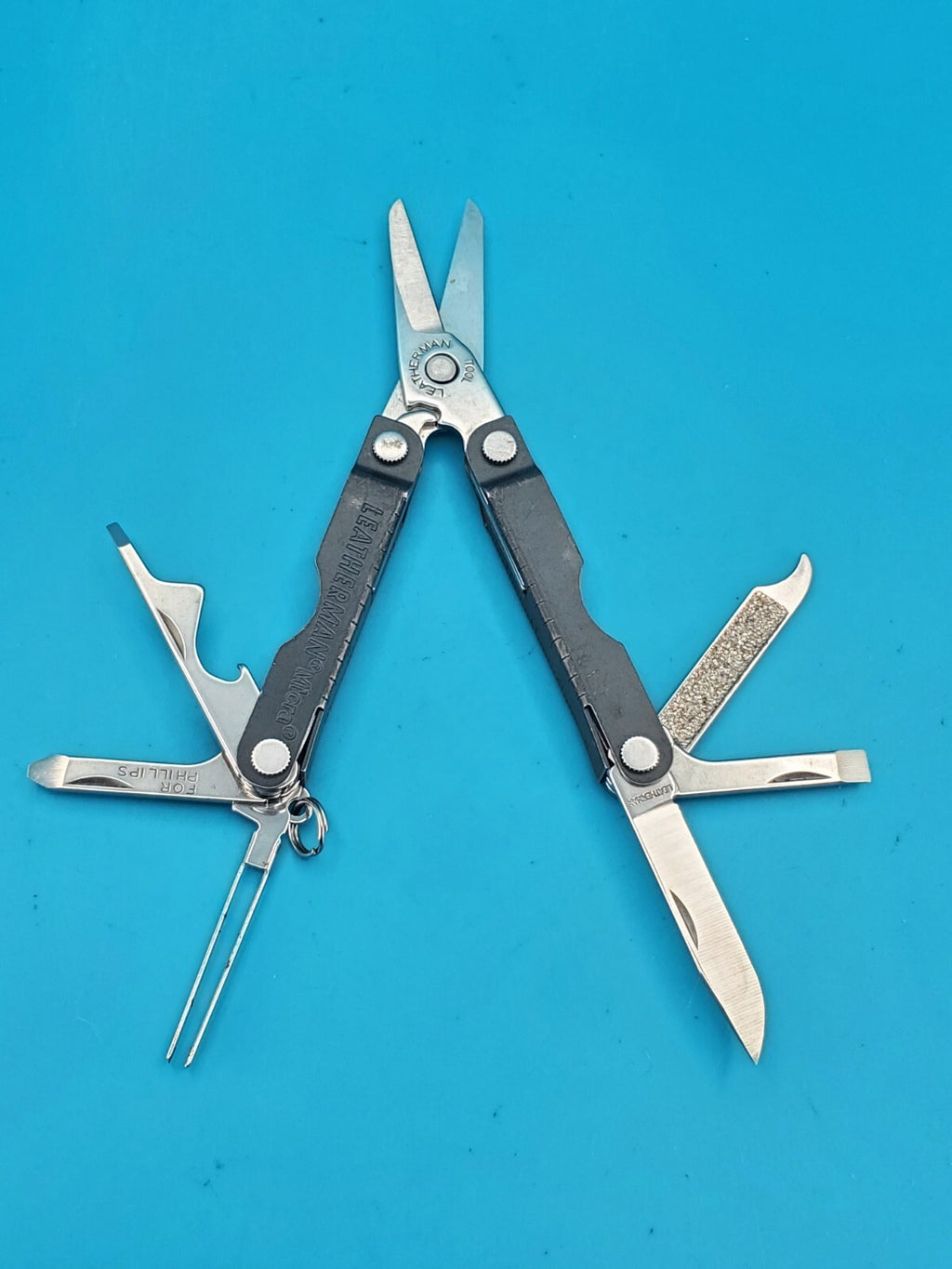 Leatherman Micra Multi-Tool, Knife, Scissors, Key Ring, Gray!