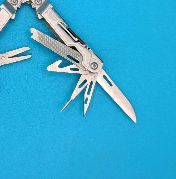 SOG PowerPint Tool Compact Lightweight Silver Multi-Tool!