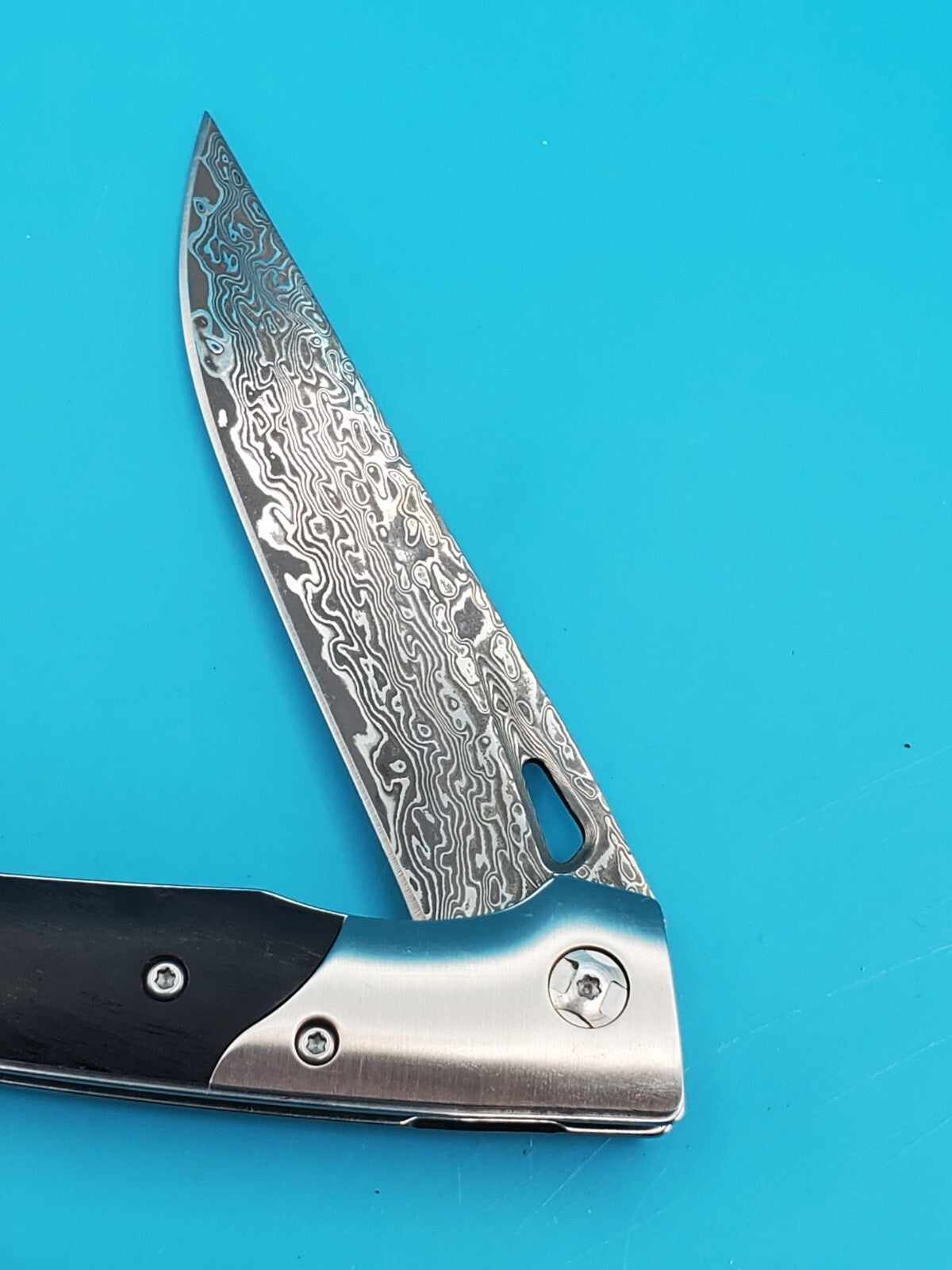 Damascus Pocket Knife, Wood handle! With Leather Sheath!
