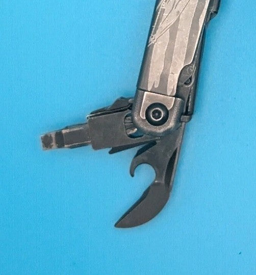 Leatherman Surge Heavy Duty Multi-Tool! GOOD WORKING CONDITION! BLACK OXIDE!