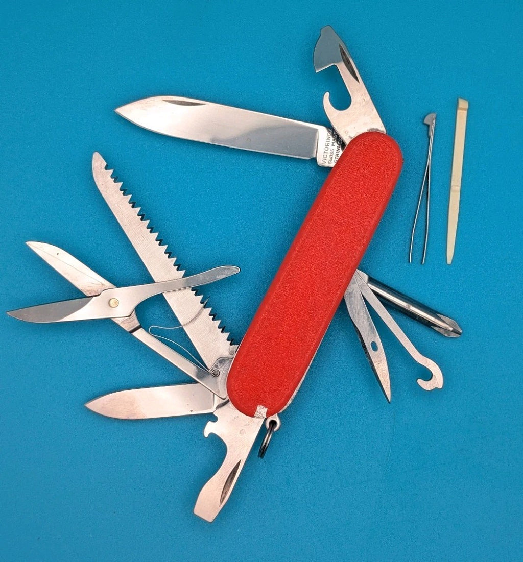 CUSTOM VICTORINOX FIELDMASTER GLOW IN THE DARK SWISS ARMY KNIFE MULTI TOOL!
