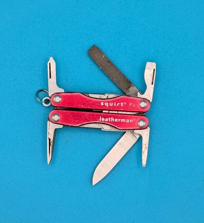 Leatherman Squirt P4 Multi-Tool, Key Ring, Retired, Red