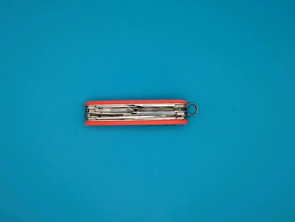 CUSTOM VICTORINOX EXPLORER GLOW IN THE DARK SWISS ARMY KNIFE!
