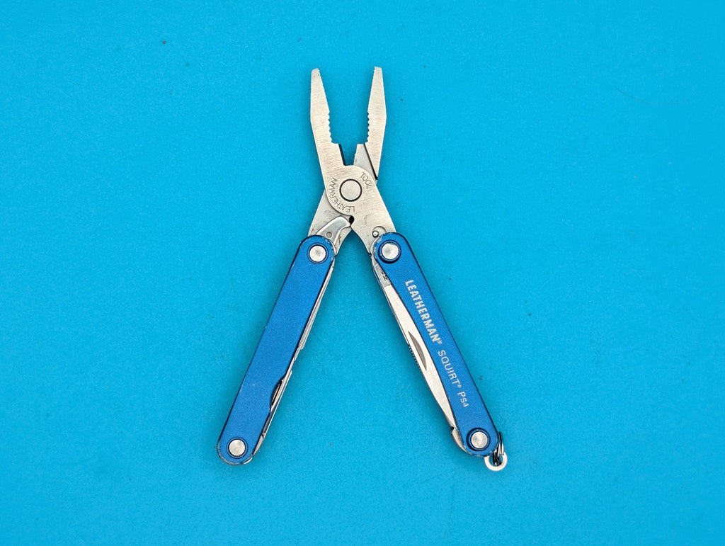 Leatherman SQUIRT PS4 Multi-Tool With Pliers Scissors Knife BLUE!
