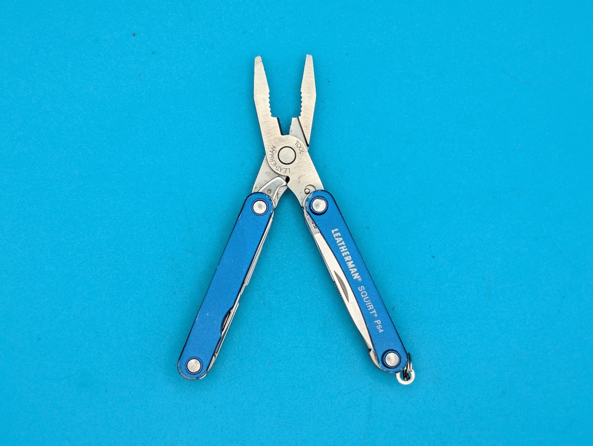 Leatherman SQUIRT PS4 Multi-Tool With Pliers Scissors Knife BLUE!