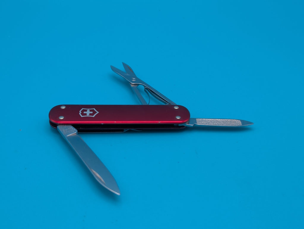 Victorinox Money Clip Red Alox Swiss Army Knife Multi Tool!