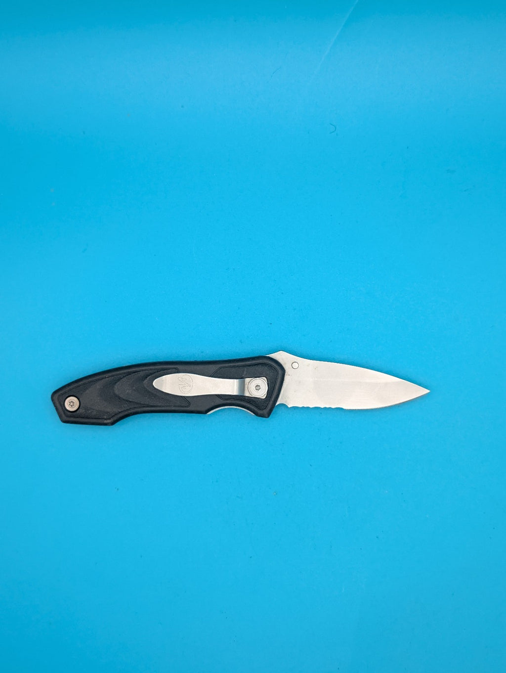 Leatherman C301 Combo Edge Liner Lock Folding Pocket Knife!