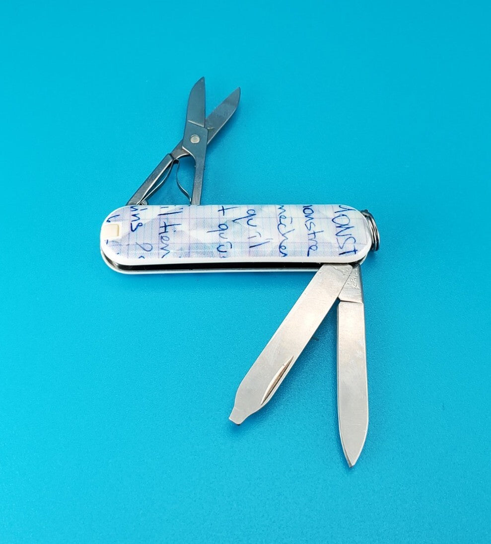 Victorinox Classic Limited Edition Script New Fashion 6 Swiss Army Knife! 58mm