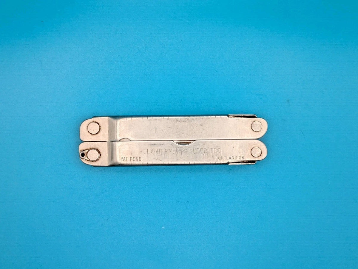 LEATHERMAN Super TOOL Multi Function Tool PLIERS, Stainless! 10/95 DATE
