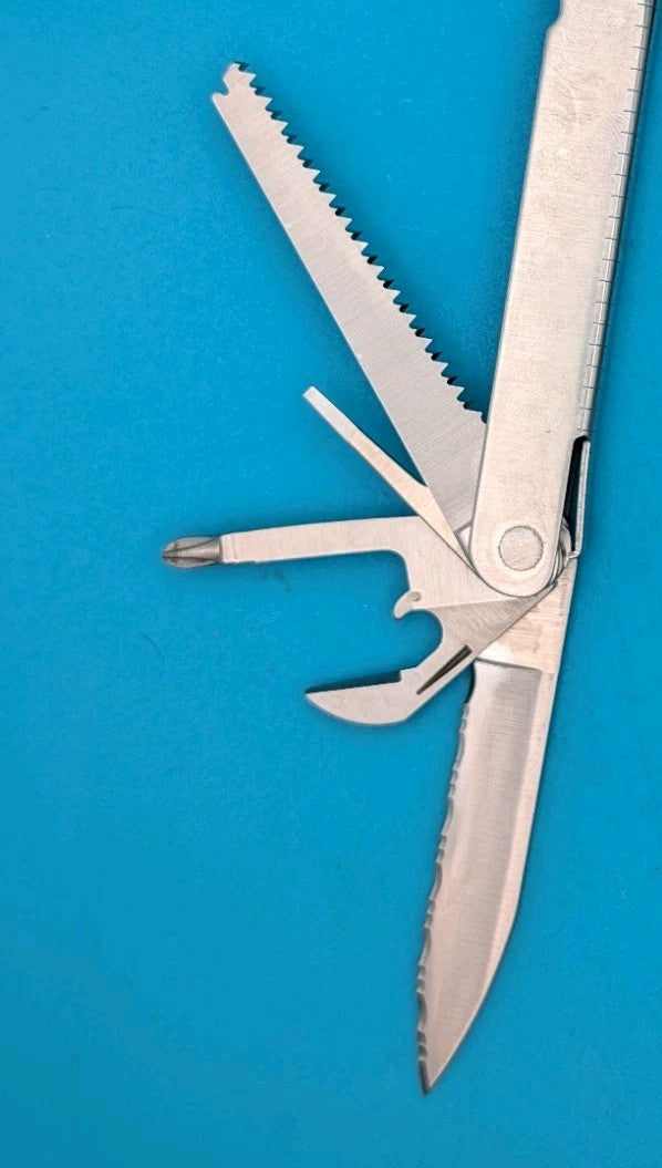 LEATHERMAN Super TOOL Multi Function Tool PLIERS, Stainless! 02/95 DATE
